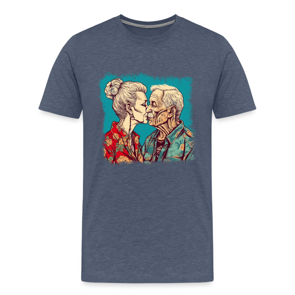 Küssendes Best Ager Pärchen mit Hawaiihemden - Männer T-Shirt - Blau meliert