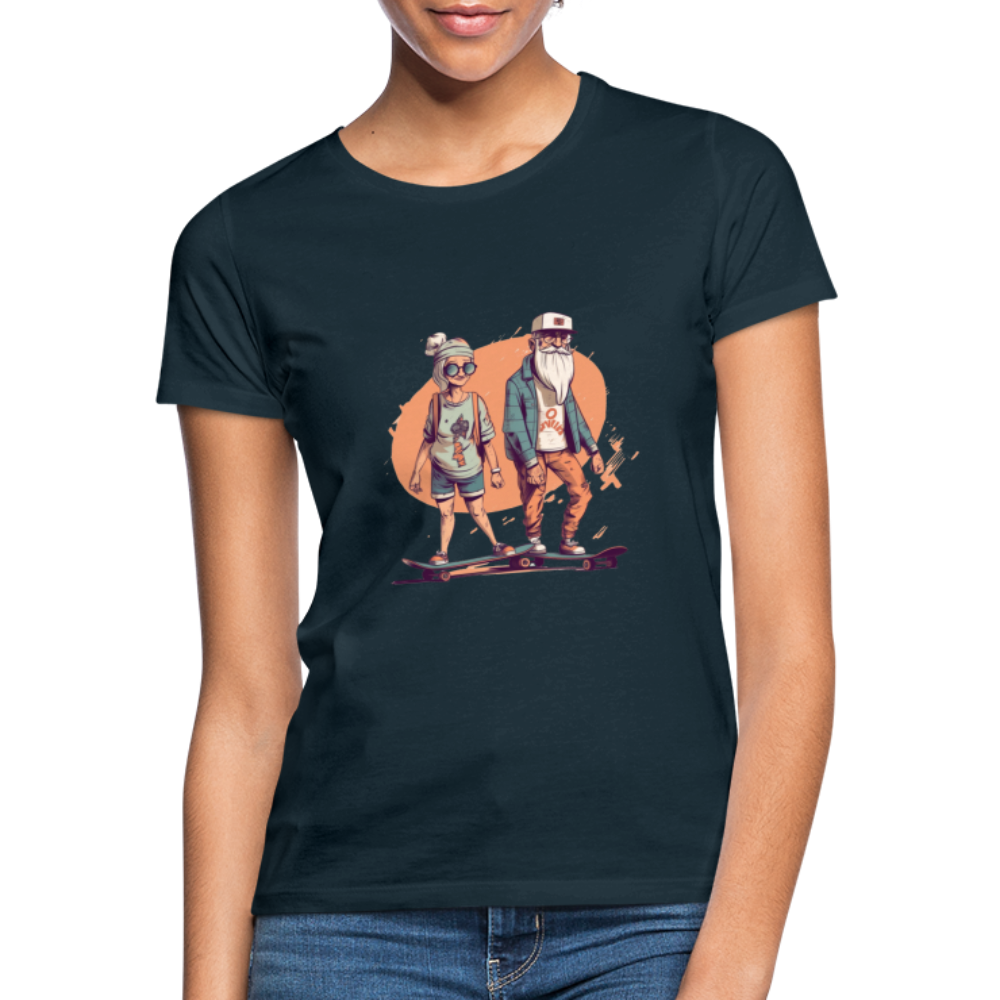 Cooles älteres Pärchen als Skater Hipster - Frauen T-Shirt - Navy