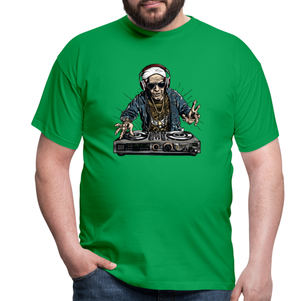Cooler alter Mann als DJ Hipster mit Kopfhörern - Männer T-Shirt - Kelly Green