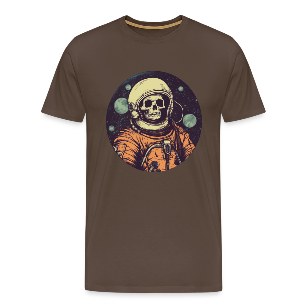 Gruseliges Skelett als Astronaut - Männer Premium T-Shirt - Edelbraun