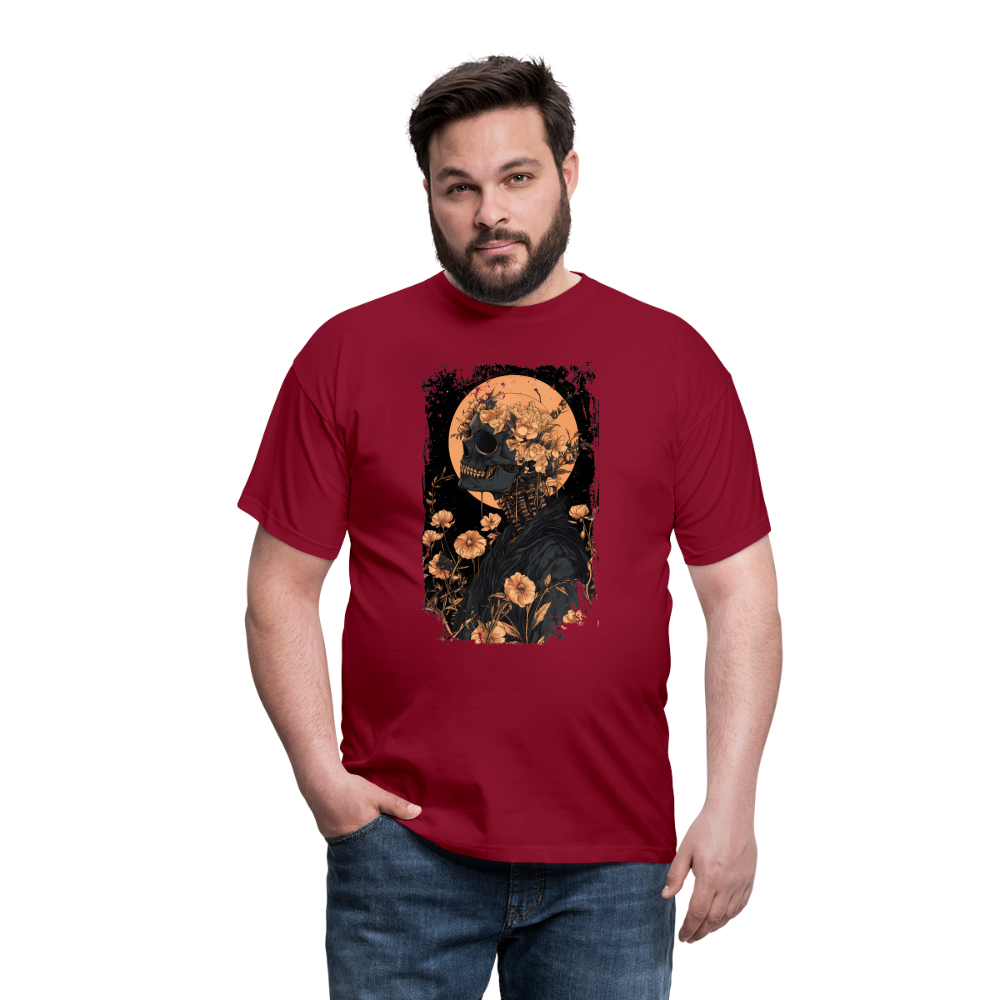 Boho Hippie Skelett im 60er, 70er Jahre Look - Männer T-Shirt - Ziegelrot