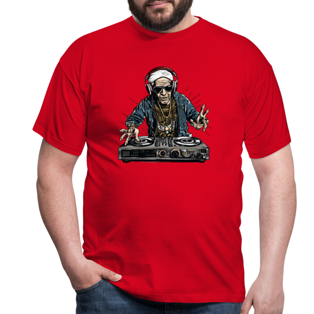 Cooler alter Mann als DJ Hipster mit Kopfhörern - Männer T-Shirt - Rot