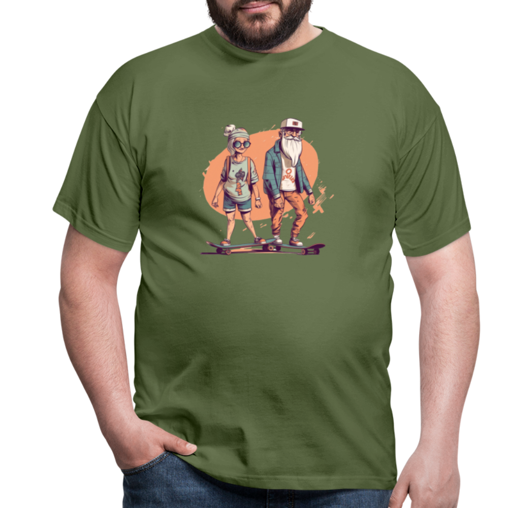 Cooles älteres Pärchen als Skater Hipster - Männer T-Shirt - Militärgrün