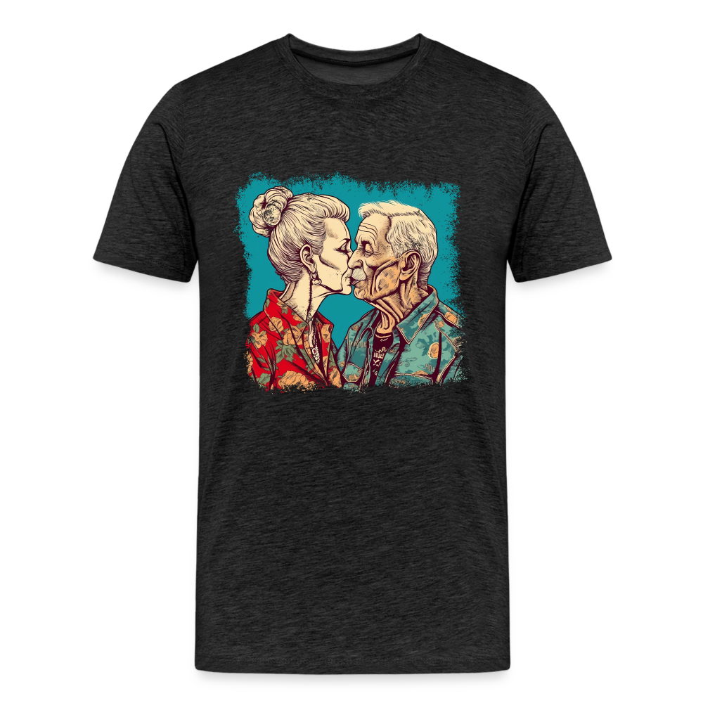 Küssendes Best Ager Pärchen mit Hawaiihemden - Männer T-Shirt - Anthrazit