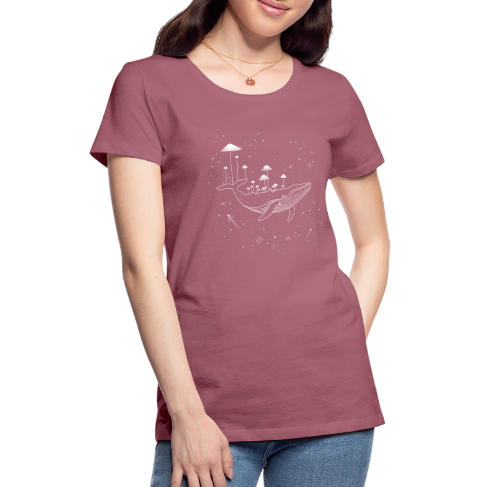 Surrealer Wal mit Pilzen im Weltraum mit Sternen - Frauen Premium T-Shirt - Malve