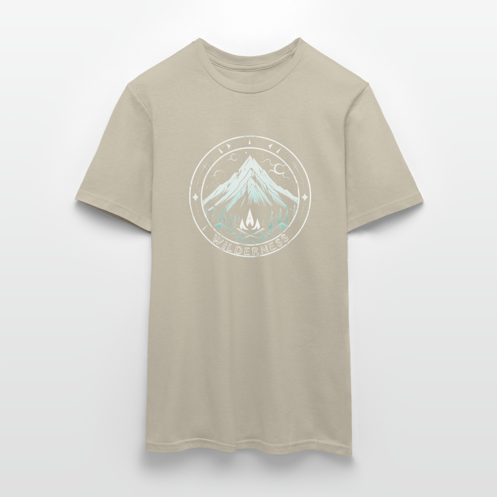 Cooles Wanderer Motiv mit Lagerfeuer - Männer T-Shirt - Sandbeige