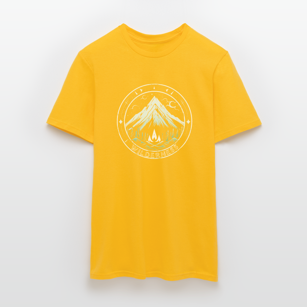 Cooles Wanderer Motiv mit Lagerfeuer - Männer T-Shirt - Gelb