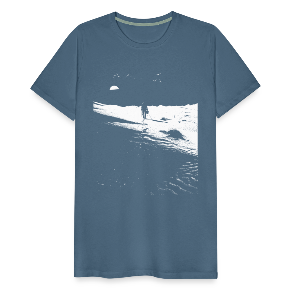 Weg durch die Wüste mit Fußspuren - Monochrom Art - Männer Premium T-Shirt - Blaugrau