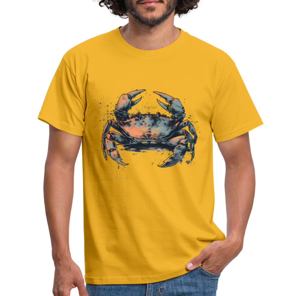 Coole Krabbe im Retro Style - Männer T-Shirt - Gelb