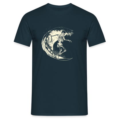 Cooles Surfer Skelett - Männer T-Shirt - by Artful Alchemist