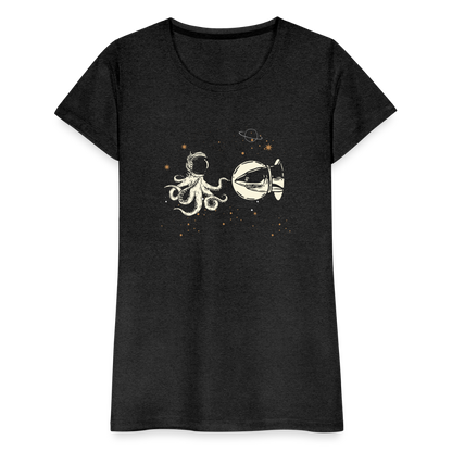 Begegnung zwischen Hai und Oktopus im Weltall - Frauen Premium T-Shirts - by Artful Alchemist