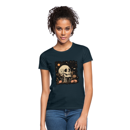 Boho Hippie Skelett im 60er, 70er Jahre Look - Frauen T-Shirt - by Artful Alchemist
