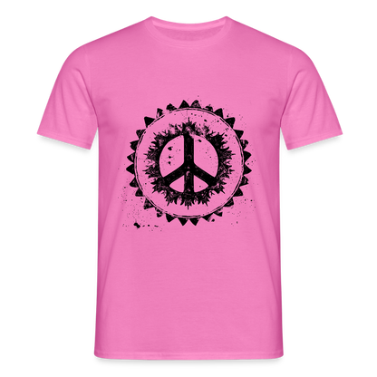 Urban Retro Peace Zeichen - Männer T-Shirt - by Artful Alchemist