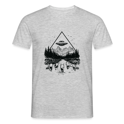 Katzen die in Richtung UFO laufen - Männer T-Shirt - by Artful Alchemist