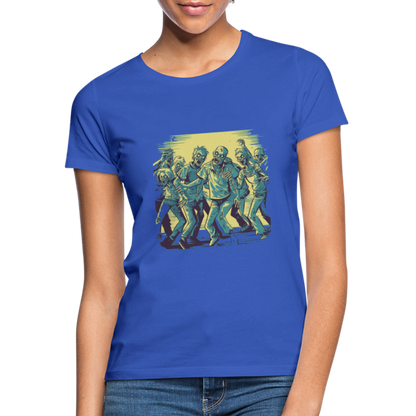 Tanzende Zombies - Gruseliges Zombie Motiv - Frauen T-Shirt - by Artful Alchemist