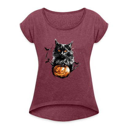 Schwarze Katze mit Halloween Kürbis - Frauen T-Shirt mit gerollten Ärmeln - by Artful Alchemist