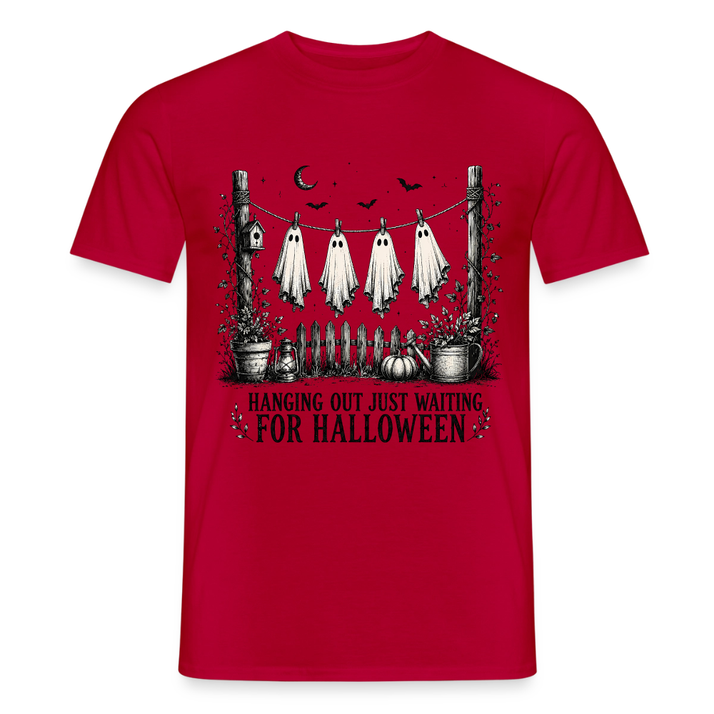 Hanging Out Just Waiting For Halloween - Männer T-Shirt - Rot