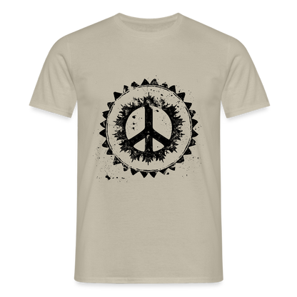 Urban Retro Peace Zeichen - Männer T-Shirt - by Artful Alchemist