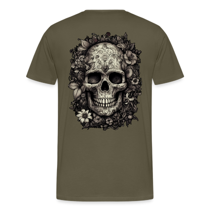Boho Totenkopf mit Tattoos und Blumen - Männer Premium T-Shirt - by Artful Alchemist