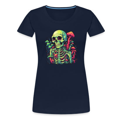 Horror Pilz Skelett - Happy Halloween - Frauen Premium T-Shirt - by Artful Alchemist
