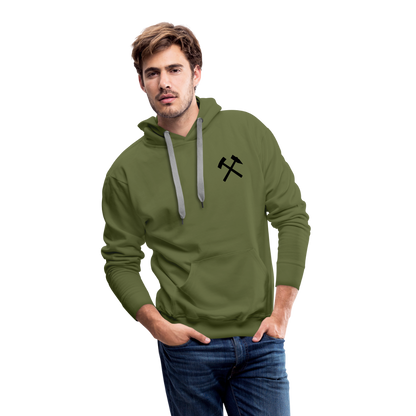 Berbau, Schlägel und Eisen, Bergkristall auf dem Rücken - Männer Premium Hoodie - by Artful Alchemist