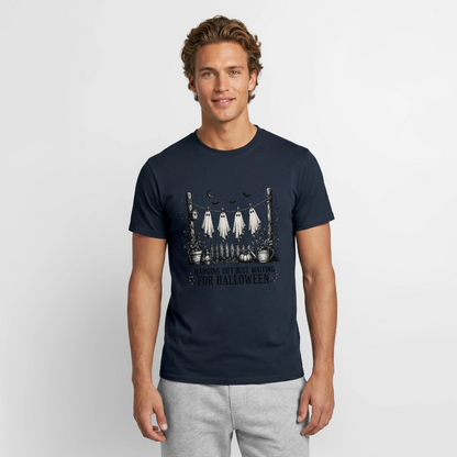 Hanging Out Just Waiting For Halloween - Männer T-Shirt - by Artful Alchemist