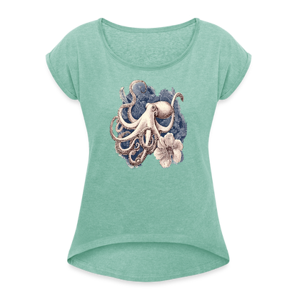 Vintage Oktopus - Frauen T-Shirt mit gerollten Ärmeln - by Artful Alchemist