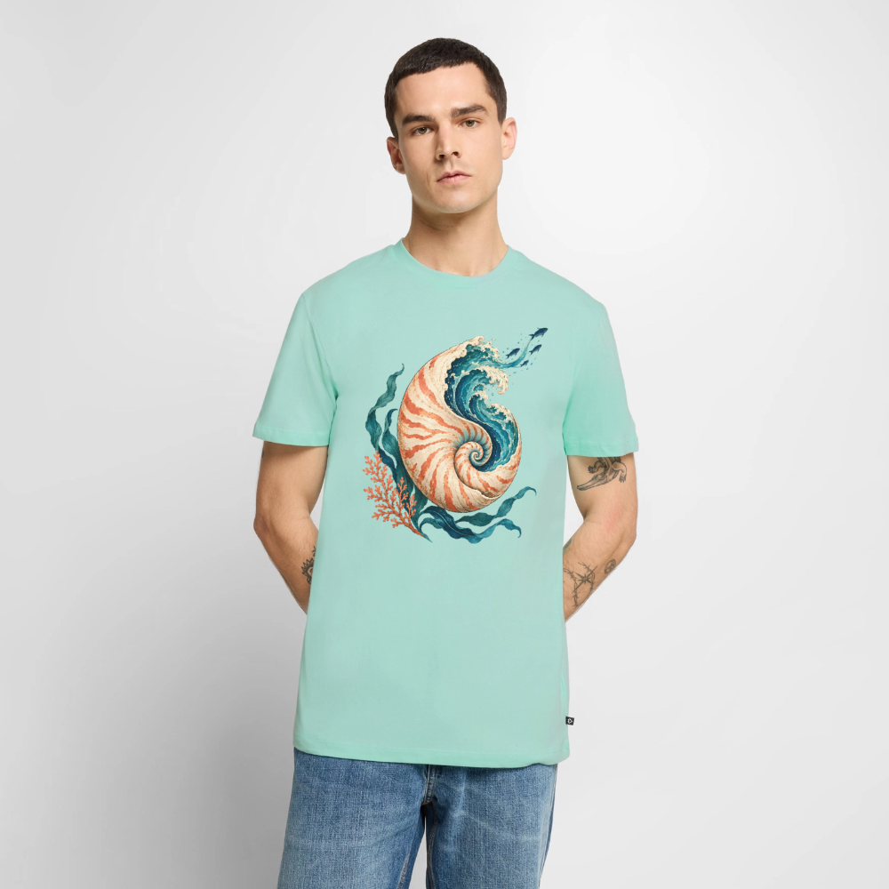 Nautilus Wave – Männer Premium T-Shirt - Mint 