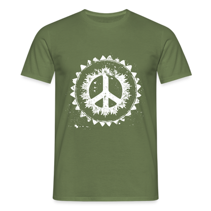 Urban Retro Peace Zeichen - Männer T-Shirt - by Artful Alchemist