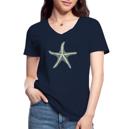 Vintage Seestern Motiv (hellgrün) - Klassisches Frauen-T-Shirt mit V-AusschnittR - by Artful Alchemist