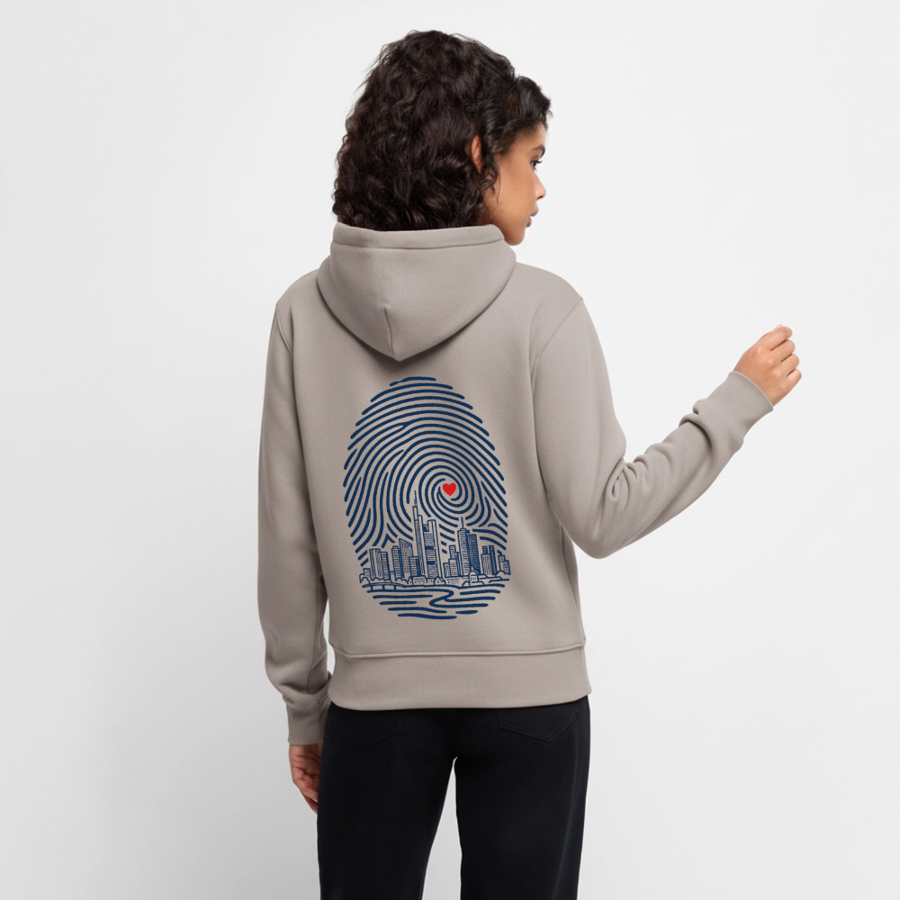 Frankfurt im Herzen - Frauen Premium Hoodie - by Artful Alchemist