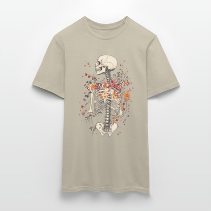 Skelett mit zarten Blumen im Boho Look - Männer T-Shirt - by Artful Alchemist
