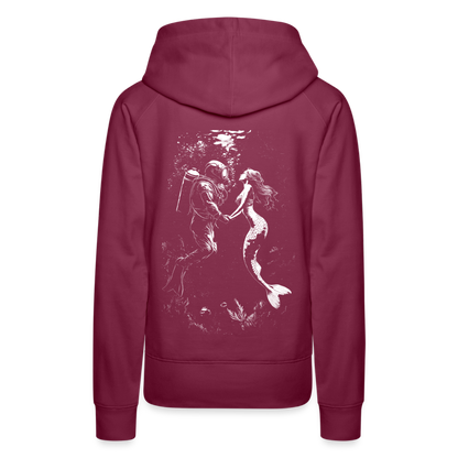 Taucher und Meerjungfrau - Frauen Premium Hoodie - by Artful Alchemist