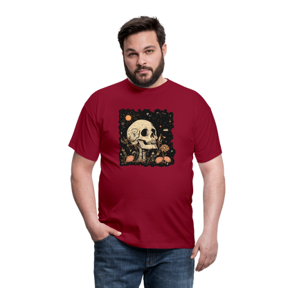 Boho Hippie Skelett im 60er, 70er Jahre Look - Männer T-Shirt - by Artful Alchemist