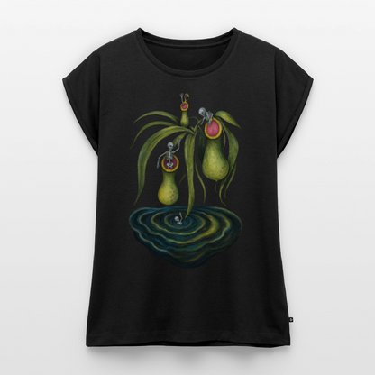 Flora Mortis - Kannenpflanze mit Skeletten - Frauen T-Shirt mit gerollten Ärmeln - by Artful Alchemist