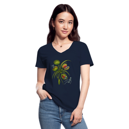 Flora Mortis - Venusfliegenfalle mit Skeletten - Klassisches Frauen-T-Shirt mit V-Ausschnitt - by Artful Alchemist