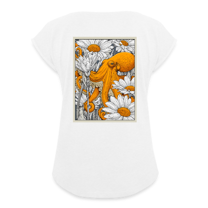 Vintage Oktopus im Blumenmeer - Frauen T-Shirt mit gerollten Ärmeln - Weiß