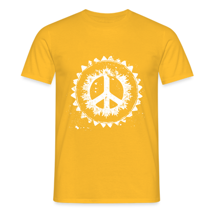 Urban Retro Peace Zeichen - Männer T-Shirt - by Artful Alchemist