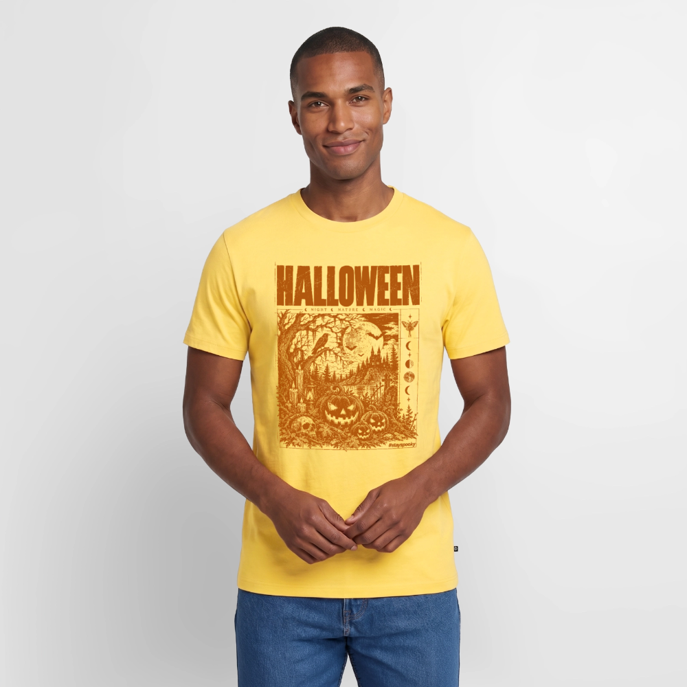 Stay Spooky – Männer Premium T-Shirt - by Artful Alchemist