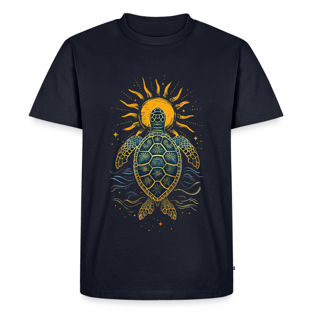 Solar Turtle – Mystic Ocean - Männer Premium Bio T-Shirt - by Artful Alchemist