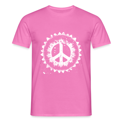 Urban Retro Peace Zeichen - Männer T-Shirt - by Artful Alchemist