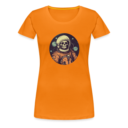 Gruseliges Skelett als Astronaut - Frauen Premium T-Shirt - by Artful Alchemist