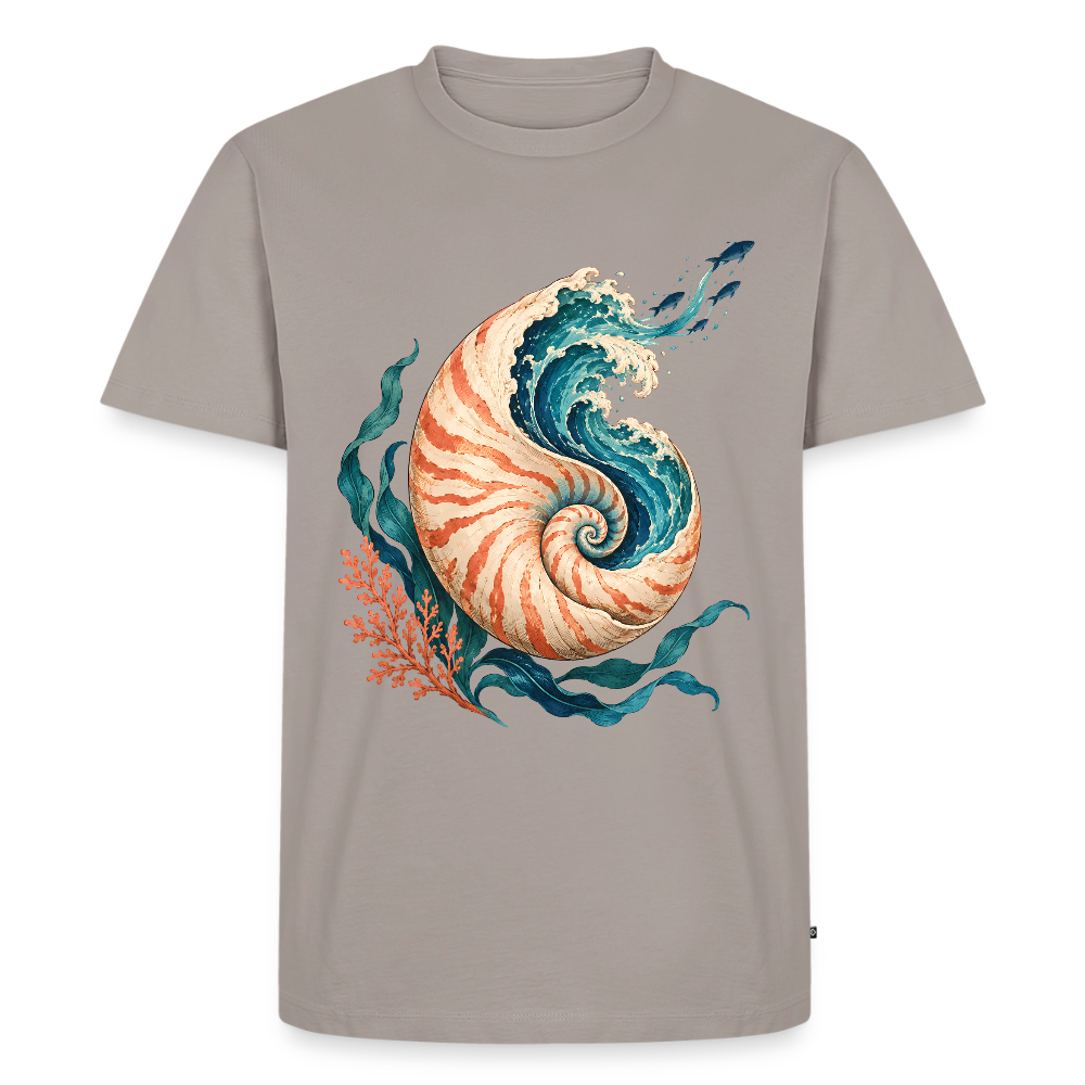 Nautilus Wave – Männer Premium T-Shirt - Taupe